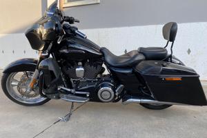 Harley-Davidson Street Glide C.V.O. - 2015