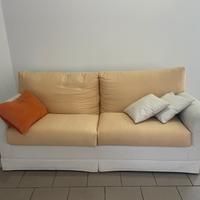 Divano due posti