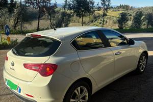 Alfa romeo Giulietta 1.6 JTD-2 105 CV Distinctive-