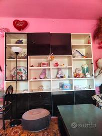 Scaffale per soggiorno