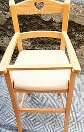 Seggiolone pappa vintage in legno con cuore