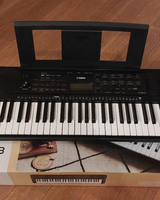 Tastiera Yamaha PSR-E273