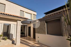 CASA SEMINDIPENDENTE A SUCCIVO