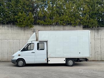 Mercedes sprinter 313 doppia cabina 7 posti
