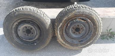 2 cerchi in ferro da 5,5 X 14 2 GOMME chiodate