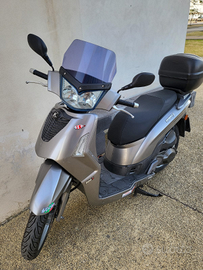 Kymco people s