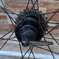 Zipp 303 