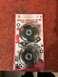 Ruote luminose 72 mm con cuscinetti per skateboard