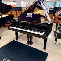 PIANOFORTE MEZZA CODA YAMAHA MOD.G5 NERO LUCIDO