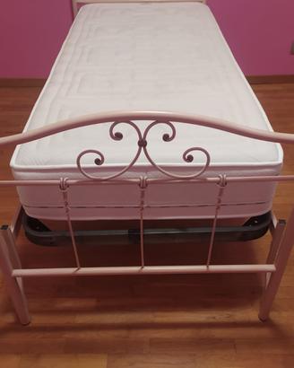Letto in ferro battuto