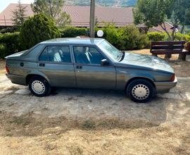 Alfa romeo 75 - 1989