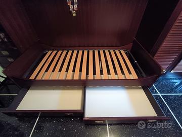 lettino con 2 cassettoni.