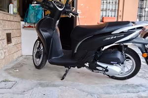 HONDA SH MOOD 125