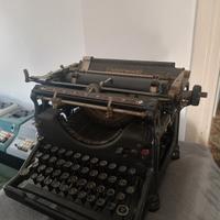 Macchina da scrivere Underwood no.5