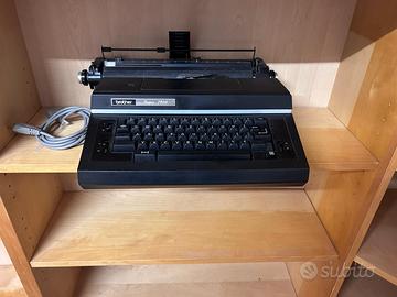 Macchina Da Scrivere Brother Super 7900