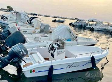 Barca open con Yamaha più carrello