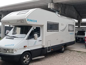 camper Rimor superbrig 729