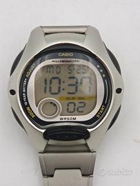 CASIO Illuminator 2672 LW-200 Orologio Digitale 