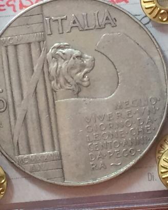 VEIII ITALY 20 Lire Argento ELMETTO 1928 NC Perizi