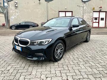 Bmw 318 318d 48V Luxury Berlina Full Optionals!!!