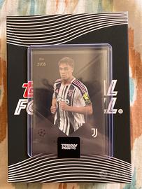 Card Kenan Yildiz numerato su /35 Topps Juventus
