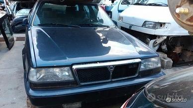 Lancia Thema 2.0 Turbo 16 valvole per ricambi (2a)