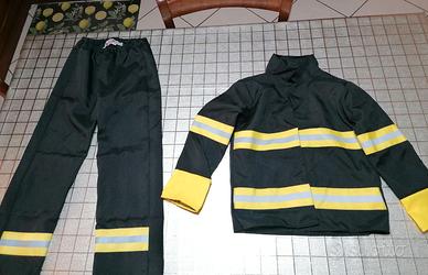 Travestimento da pompiere con accessori 