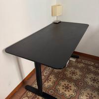 standing desk - scrivania