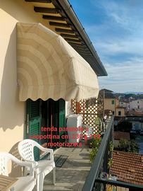 Tenda parasole a cappottina motorizzata