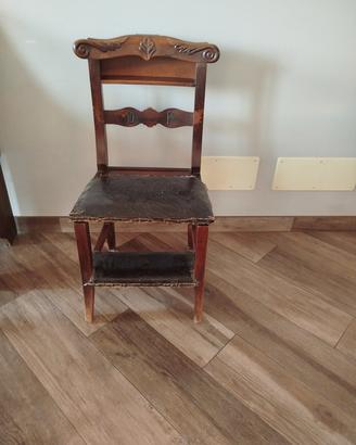 Inginocchiatoio antico in legno