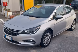 Opel Astra 1.4 Turbo 110CV EcoM 5 porte Innovation