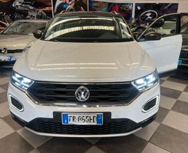 Volkswagen T-Roc * 30.000KM* UFFICIALI 115 CV Full