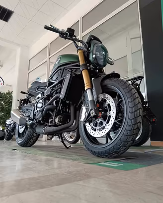 BENELLI LEONCINO 800 STRADALE - MOTO AZIENDALE KM0