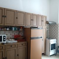 Cucina vintage in formica (solo mobili)