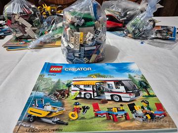 LEGO Creator 31052 -Vacanze in Camper 3-in-1 2016