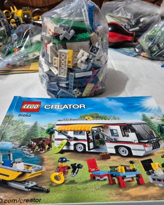 LEGO Creator 31052 -Vacanze in Camper 3-in-1 2016
