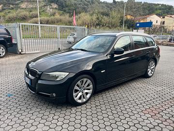 Bmw 320 d xDrive automatica SW