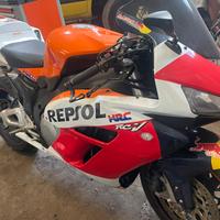 Honda cbr rr 1000