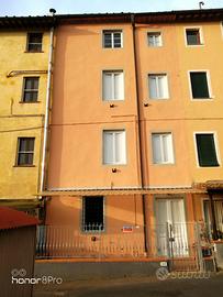 Casa T/T Ha Box/Auto P/A Terreno e Resede Privata