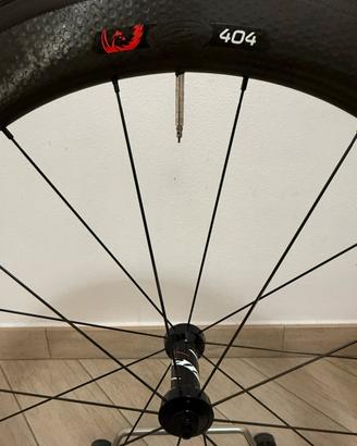 Zipp 404 firecrest in carbonio