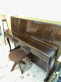 Pianoforte verticale
