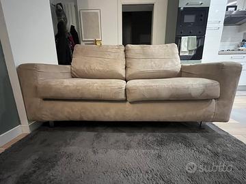 DIVANO CON STRUTTURA LETTO POLTRONESOFÀ