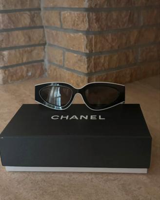 Occhiali da sole Chanel Cat-Eye