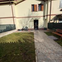 Graziosa villetta a schiera