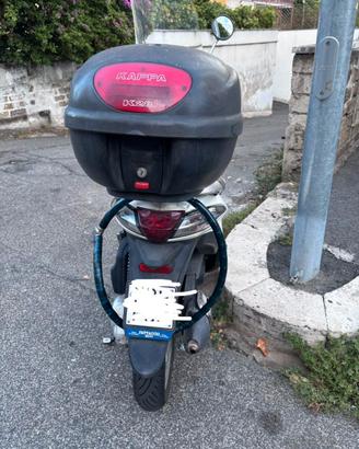 SCOOTER PIAGGIO LIBERTY 50 USATO