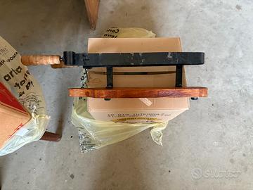 Supporto per tagliare il prosciutto