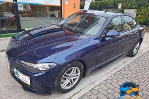 Alfa Romeo Giulia Berlina Giulia 2.2 t Business La
