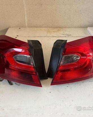 Ricambi Ford Fiesta 2021 Stop completi