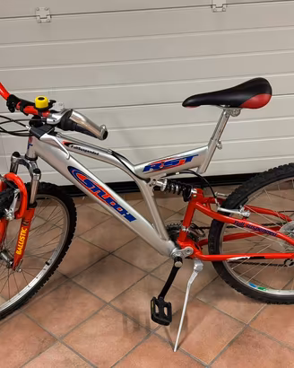 Mountain Bike Stucchi RST Full Suspended 26"