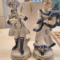 lotto vintage: coppe oro, statuine porcellana, vas
